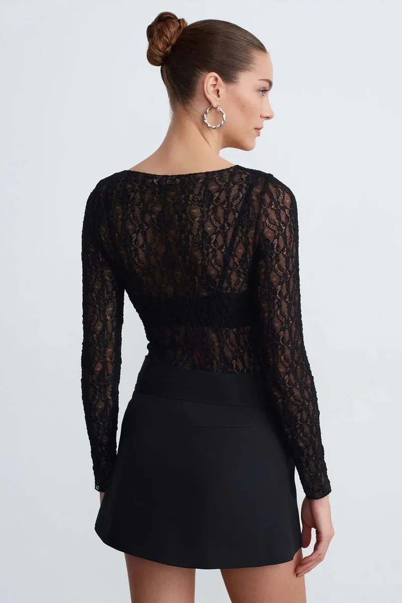 Dilvin Black DILVIN Slim Fit Lace Boat Neck Blouse for Women | Best Price UAE