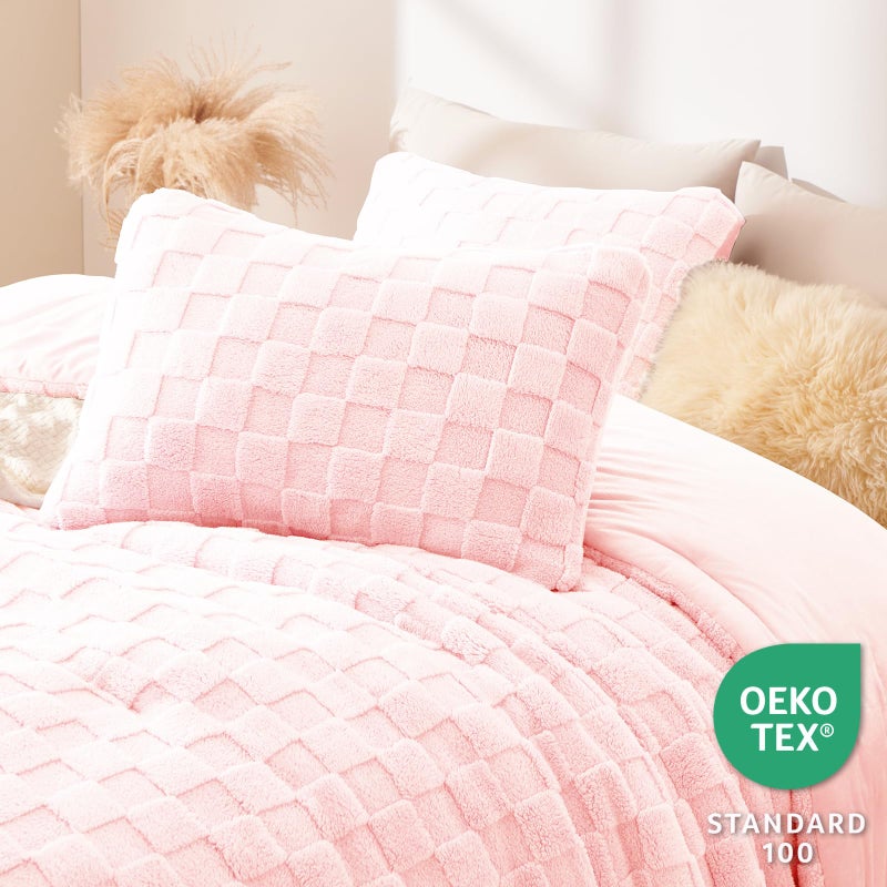 CozyLux Fleece King Comforter Set Blush Pink,Super Soft & Warm Fluffy Bedding with Checkered Pattern,Luxury Fuzzy Heavy Bed Set for Winter,3 Pieces,1 Comforter and 2 Pillowcases - Image 3