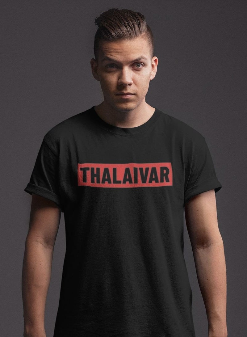 MERCH تي شيرت قطن للرجال بطباعة ثالايفار - احتفل بالأسطورة راجينيكانث - Image 3