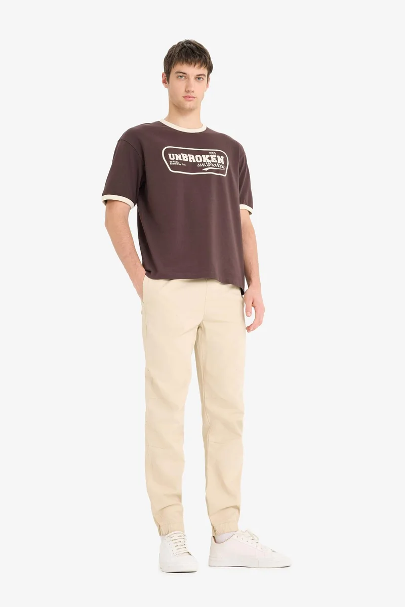 ديفاكتو Cotton Boxy Fit Crew Neck Printed T-Shirt
