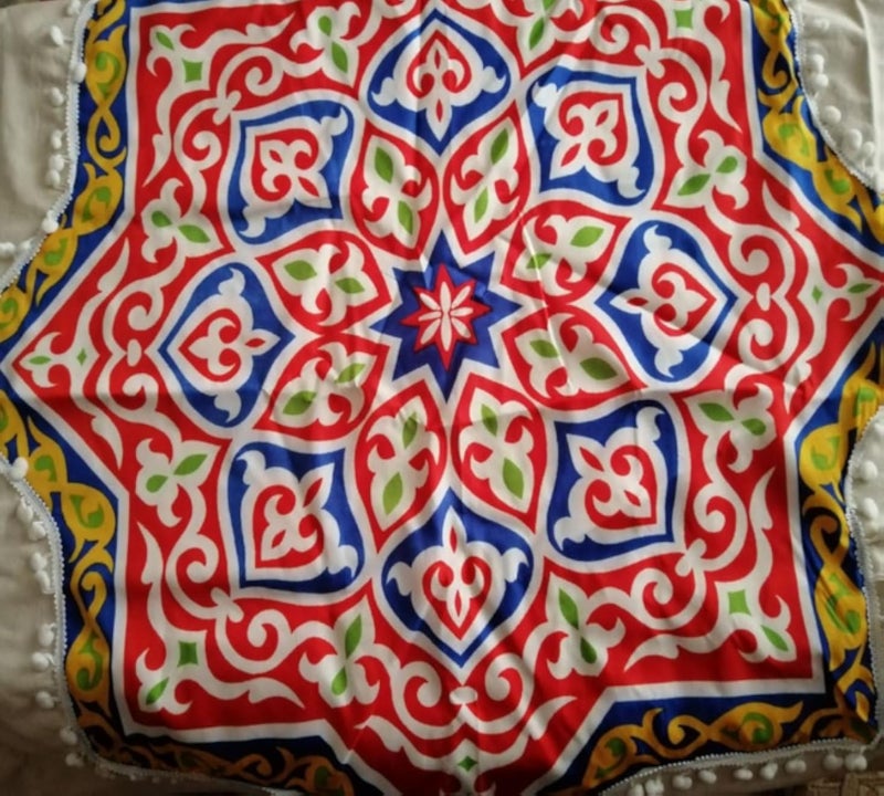 مفرش طاولة خيامية - 1.5 × 1.5