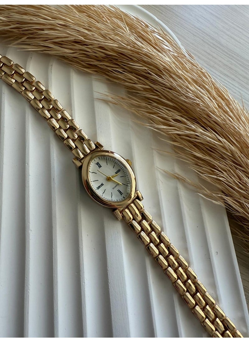 QUARTZ - Retro Minimal Straw Strap Vintage Women's Wristwatch - Image 1