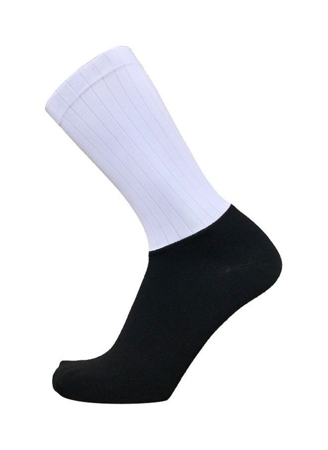 NIBEMINENT Summer Professional Cycling Breathable Socks  - Image 3