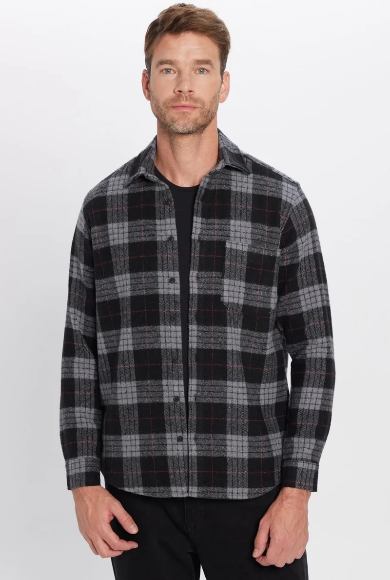 تودورس Men's Classic Fit Regular Cut Single Pocket Checkered Winter Lumberjack Shirt