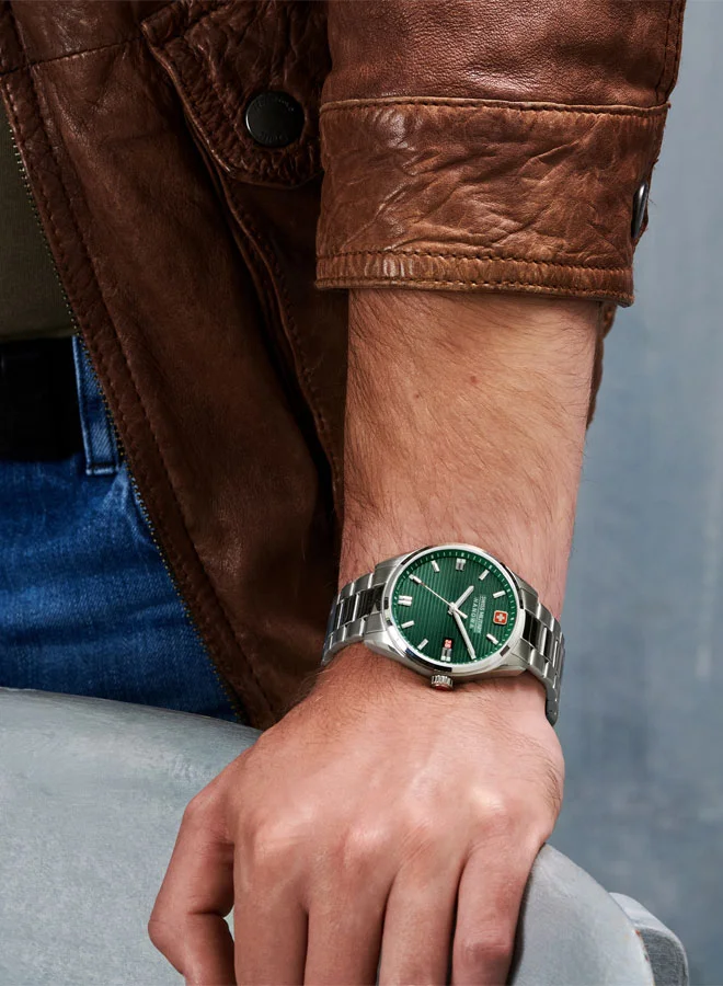سويس ميليتري هانوا Roadrunner Watch For Men With Silver Stainless Steel Bracelet - 40 mm
