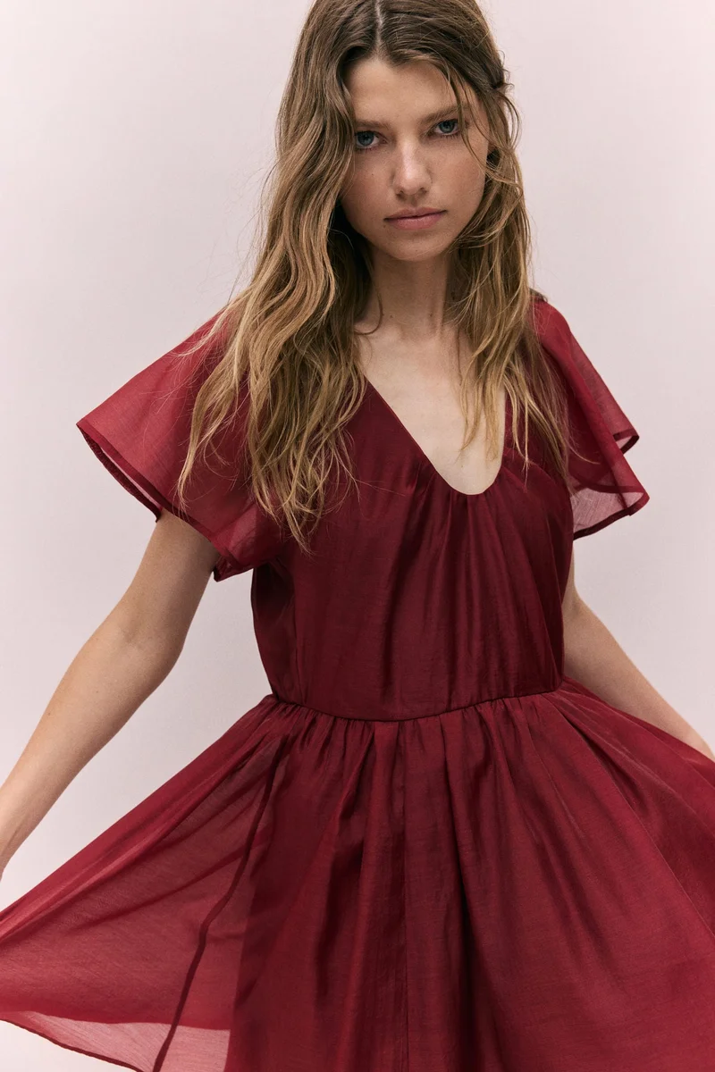 H&M Butterfly-sleeved dress