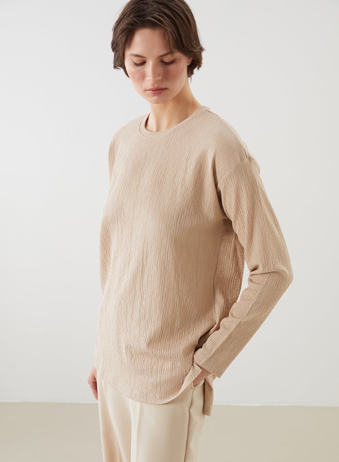 LC WAIKIKI Crew Neck Textured Women's T-Shirt - Image 1