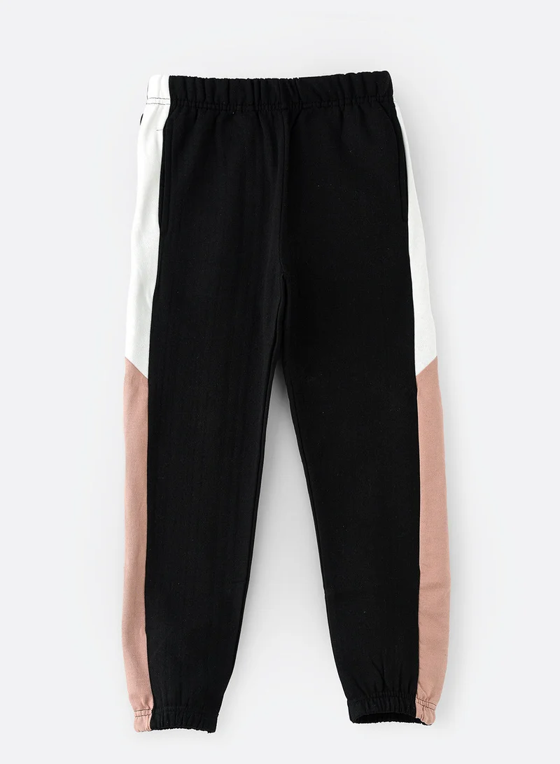 Jelliene Knitted jogger with multi fabric at side seam