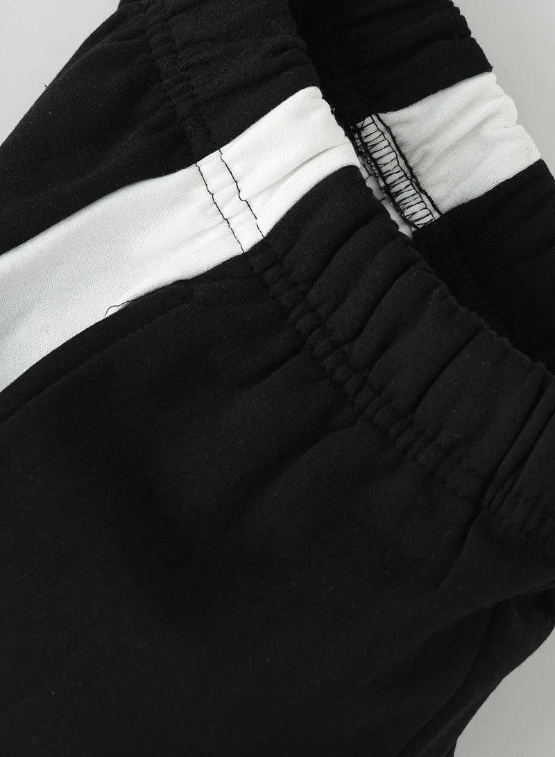 Jelliene Knitted jogger with multi fabric at side seam
