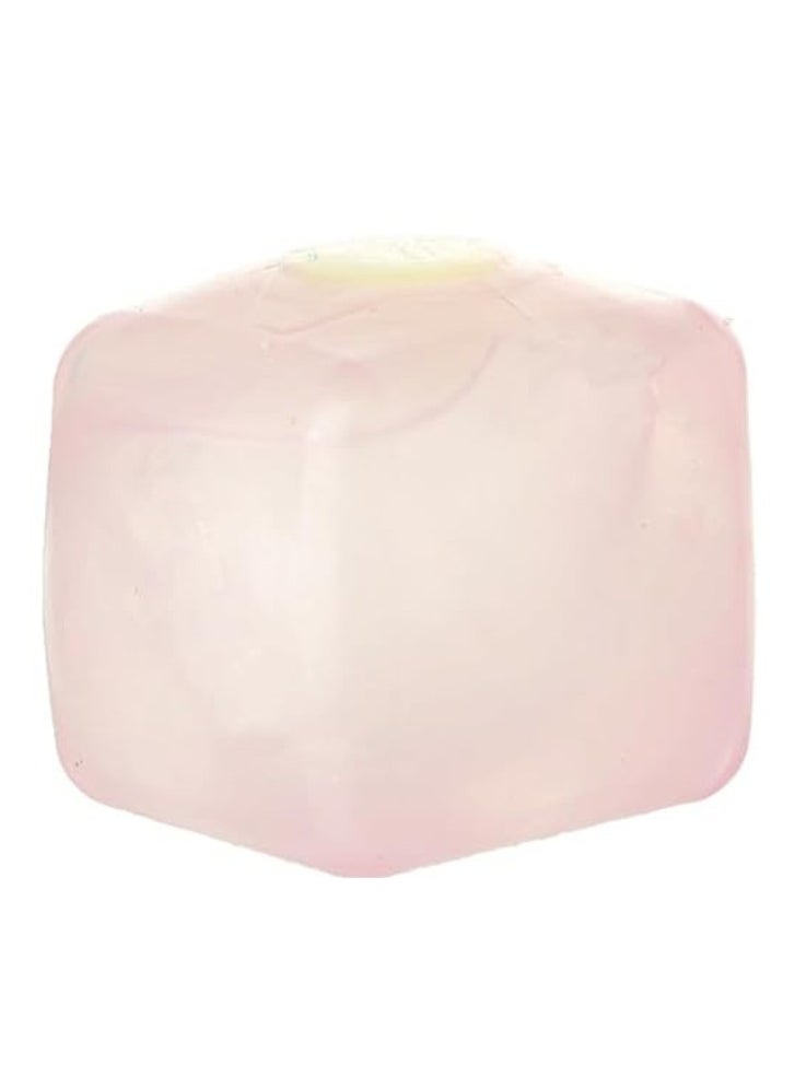 Generic - Square shaped squishy with snow inside - Image 1