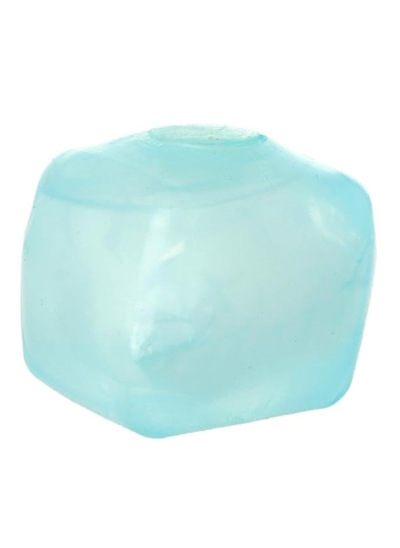 Generic - Square shaped squishy with snow inside - Image 1