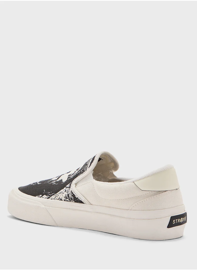 Straye Casual Slip Ons