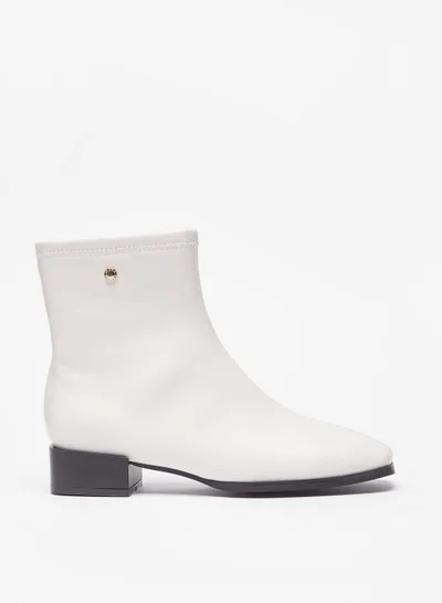 Flora Bella By Shoexpress Women Solid High Cut Boots with Zip Closure