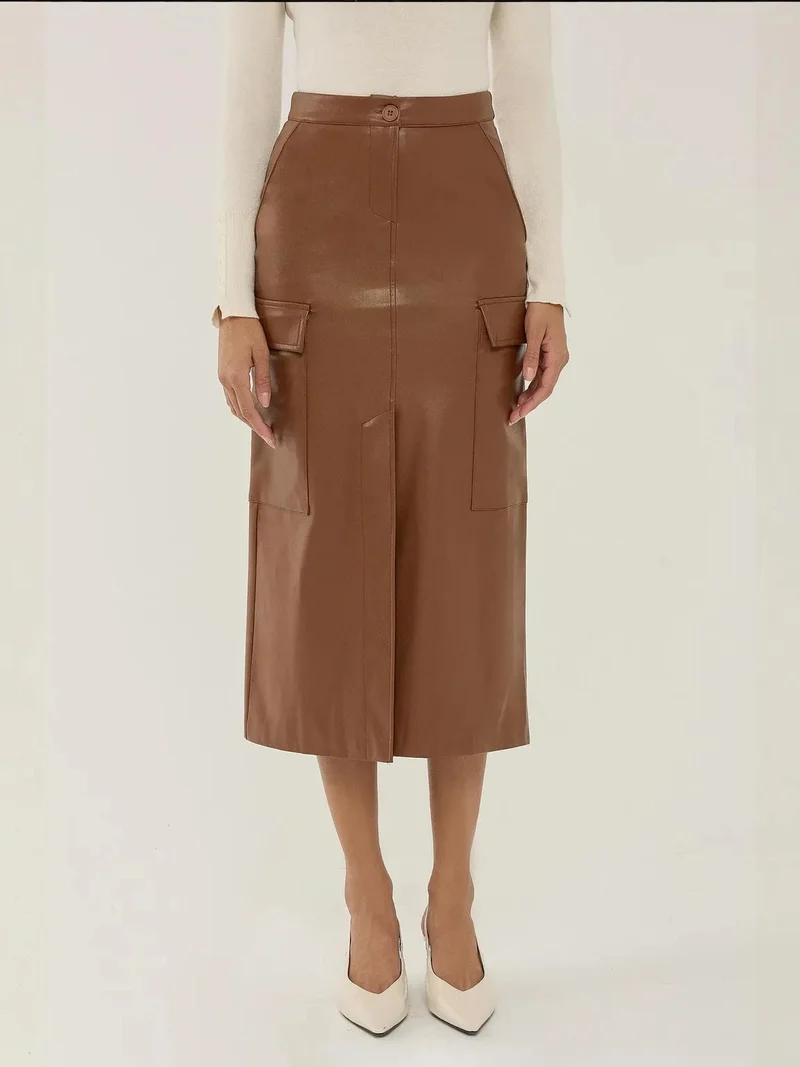 زوبعة تنورة ميدي بجيوب جلد صناعي