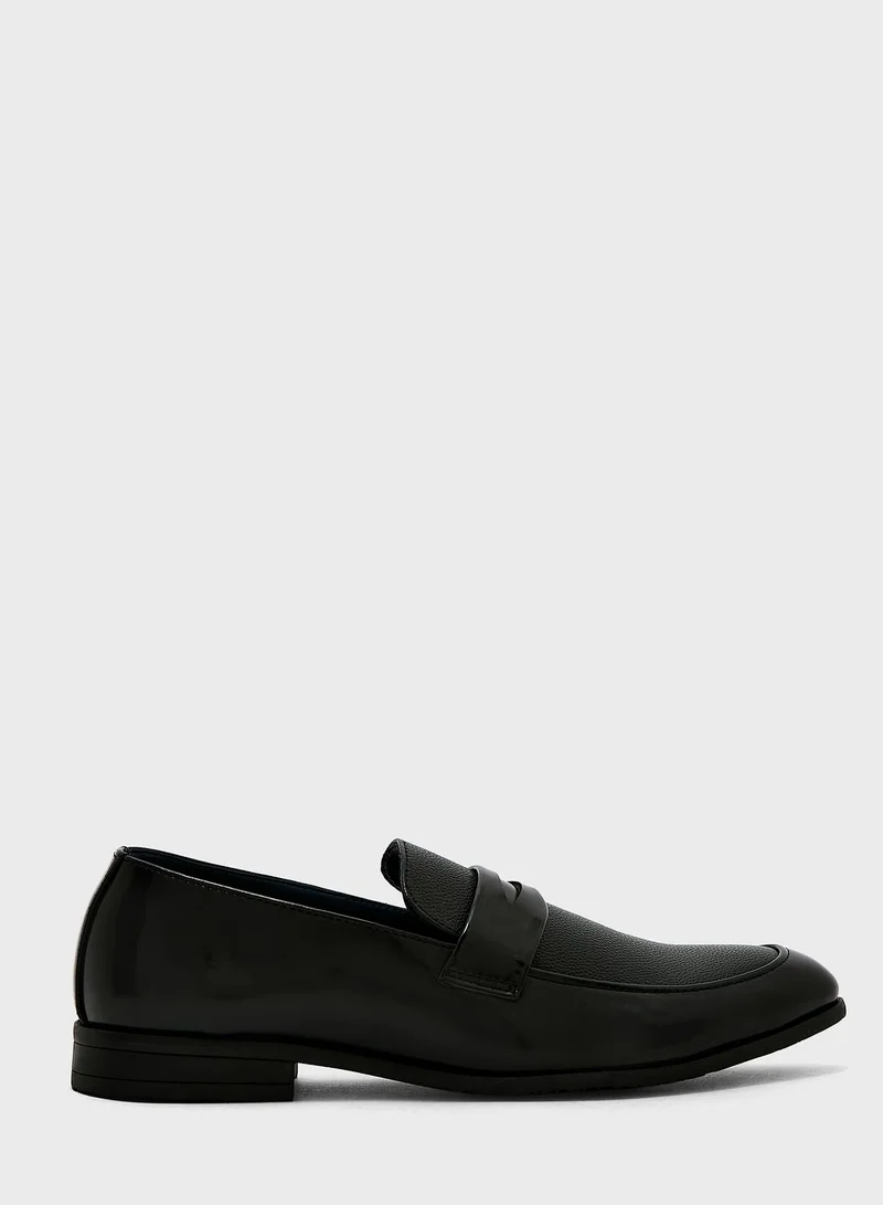 روبرت وود Formal Slip Ons