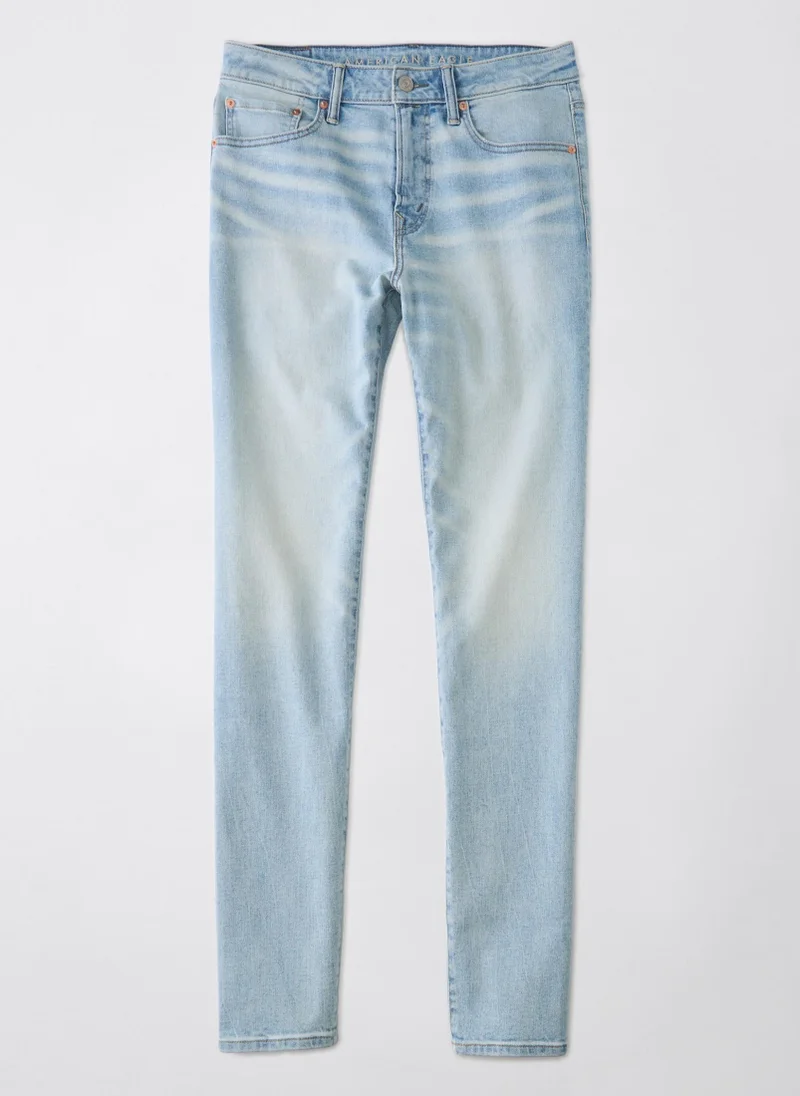 امريكان ايجل Light Wash Ultrasoft Athletic Regular Fit Jeans
