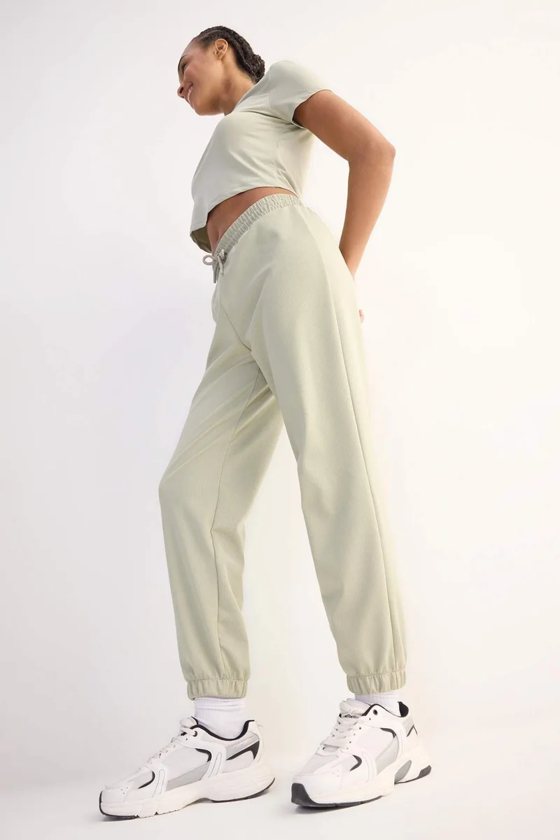 DeFacto DeFactoFit Standard Fit Standard Length Trousers