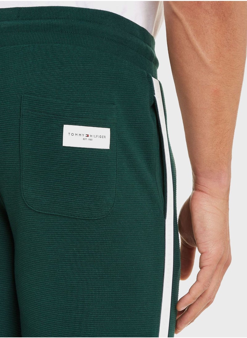 TOMMY HILFIGER - Essential Shorts - Image 1