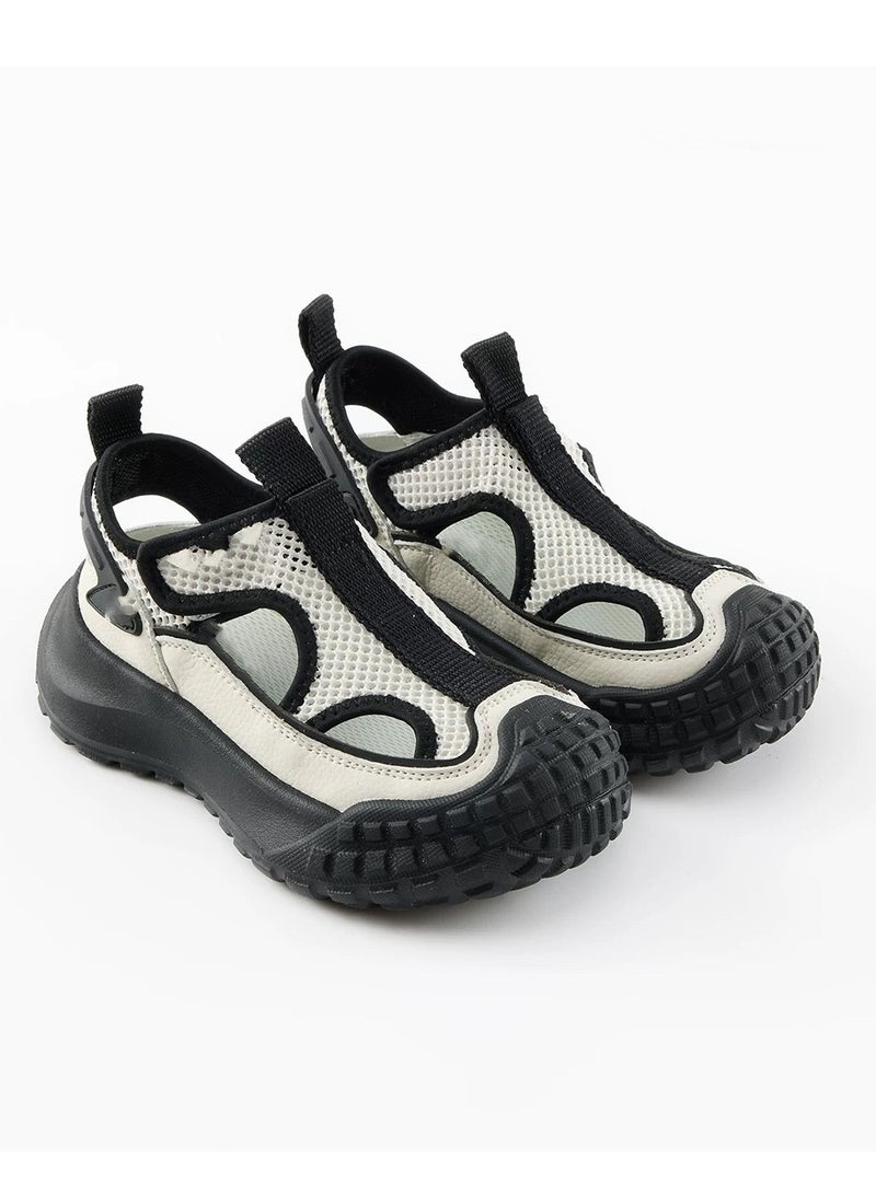 Children's Outdoor Non Slip Sandals - Image 1