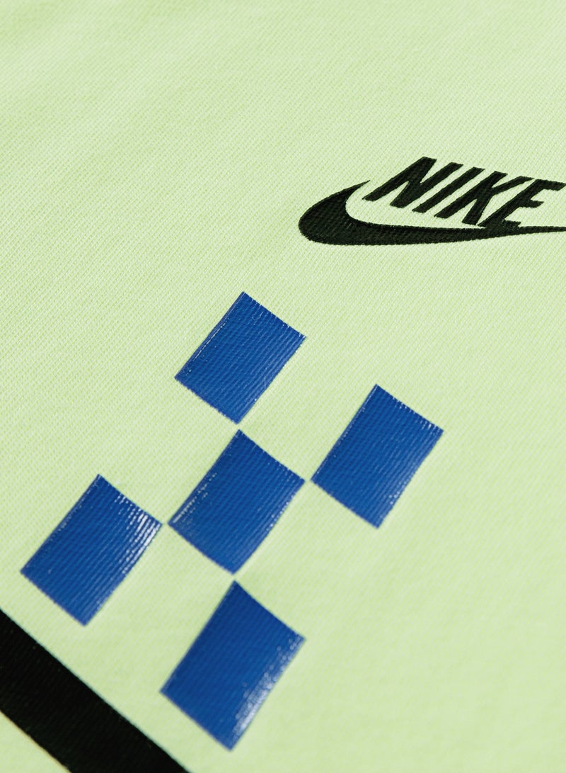 نايكي شورت شبكي للأطفال بياقة على شكل حرف - Image 4