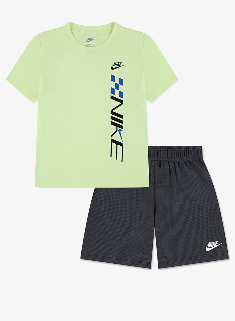 نايكي شورت شبكي للأطفال بياقة على شكل حرف - Image 1