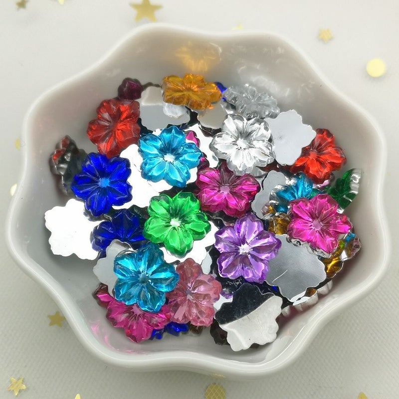 Pink 100pcs 1.3cm Flower Crystal Acrylic Rhinestone Flat Back Applique Beads - Image 1