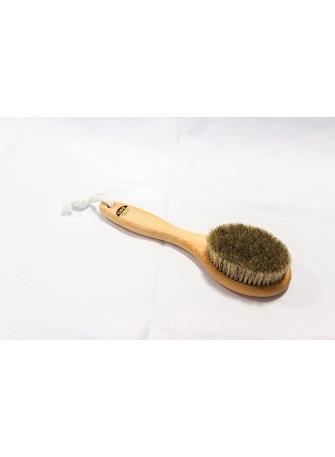 IPPINKA Body Brush, Short Handle 9 inches, Horse Hair, Japanese Hinoki Tree Wooden Handle  - Image 3