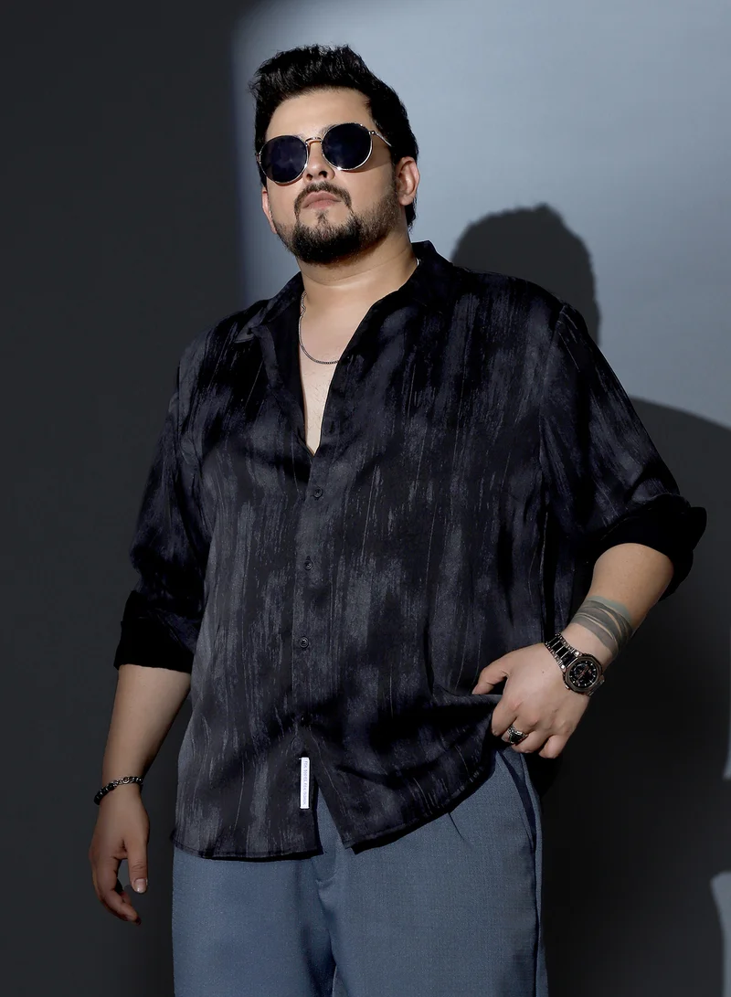 Instafab Plus Instafab Plus Men Gleaming-Grazed Satin Shirt | Spread Collar , Long Cuffed Sleeves | Button Closure , Curved Hem | Abstract Print Plain | Woven Fabric For Party & Evening Wear | Midnight Black
