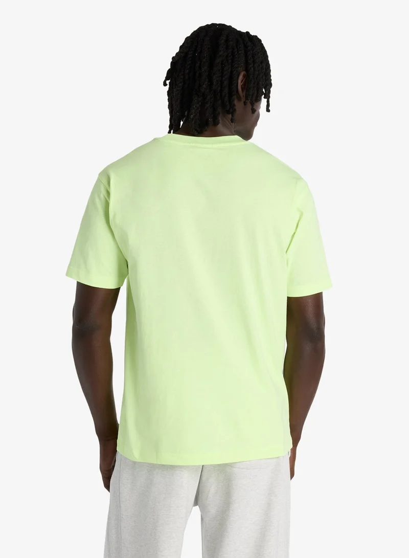 نيو بالانس تيشيرت بشعار ألعاب القوى