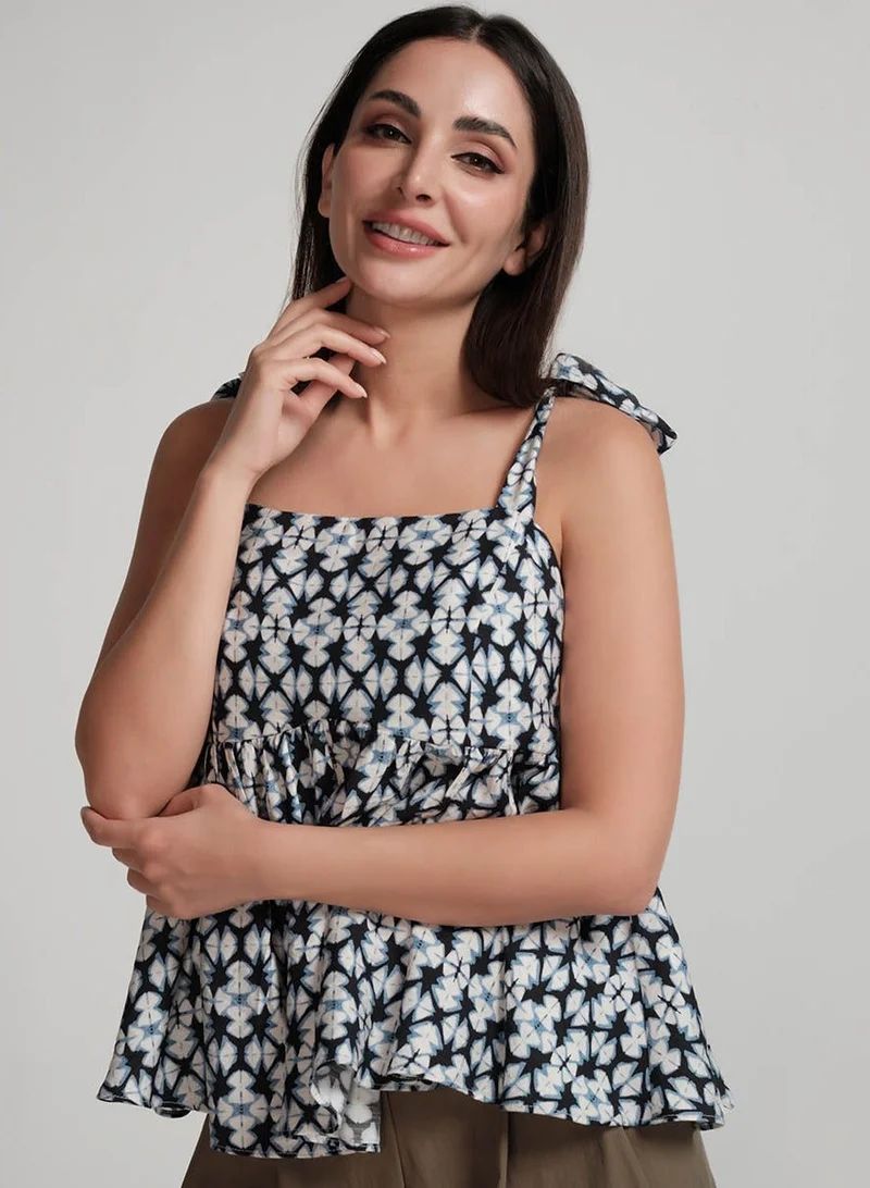 Zigzag Sleeve Tie Up Printed Top