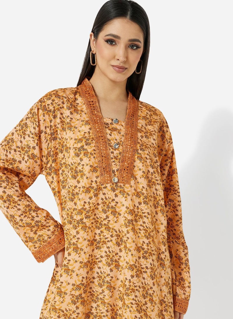 FLORAL PRINTED JALABIYA WITH UNIQUE THREAD EMBROIDERY