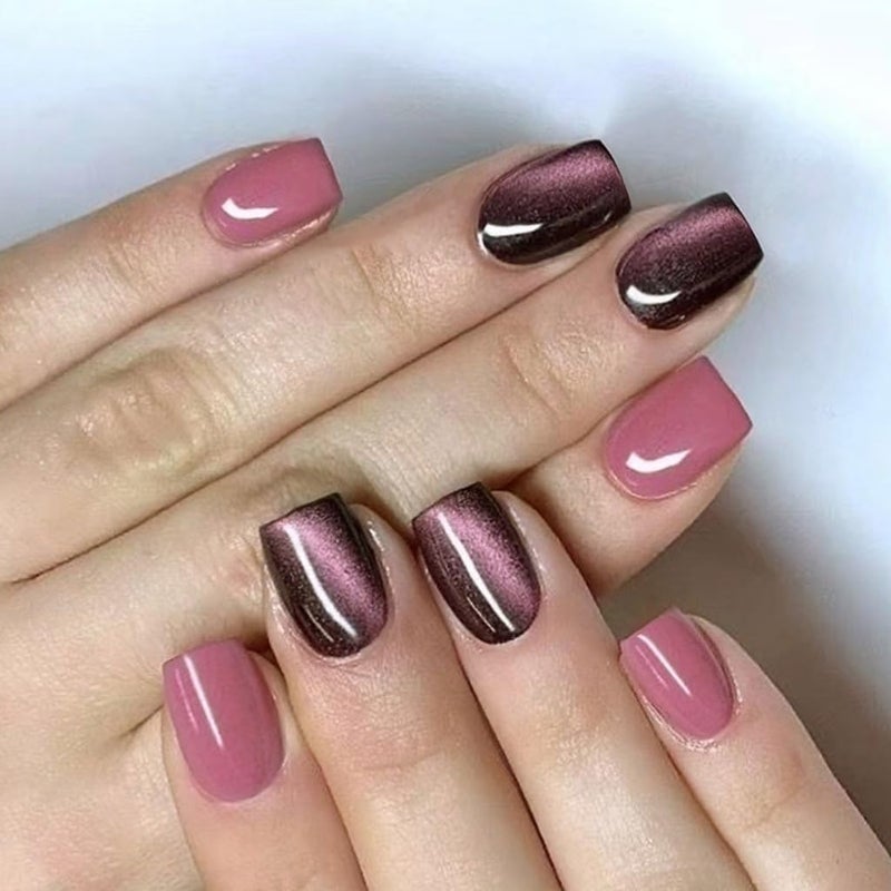 24 ظفرًا قابلًا لإعادة الاستخدام قصيرًا من الأكريليك بتصميم عين القط اللامع الكامل للتغطية للحفلات - Image 1