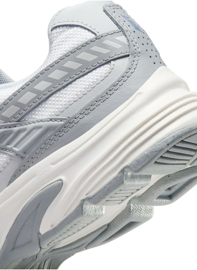 Nike WMNS Nike Initiator TRK 3  - Image 3
