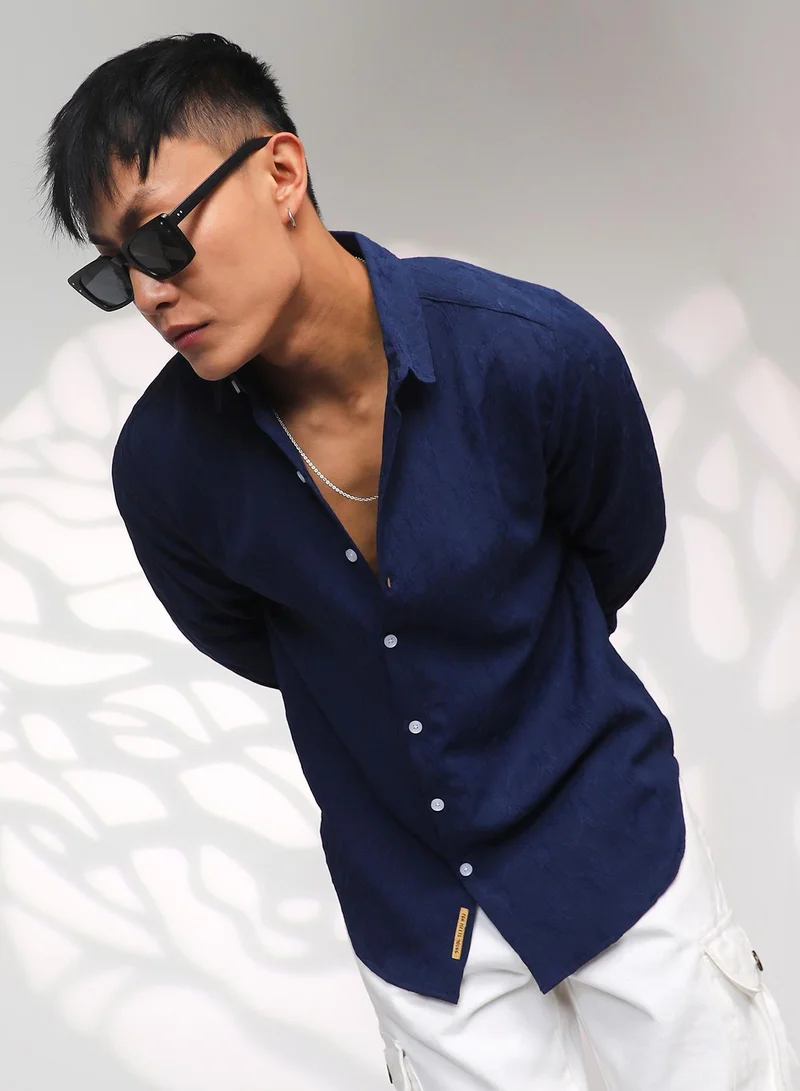 Campus Sutra Men's Navy Blue Floral-Textured Shirt