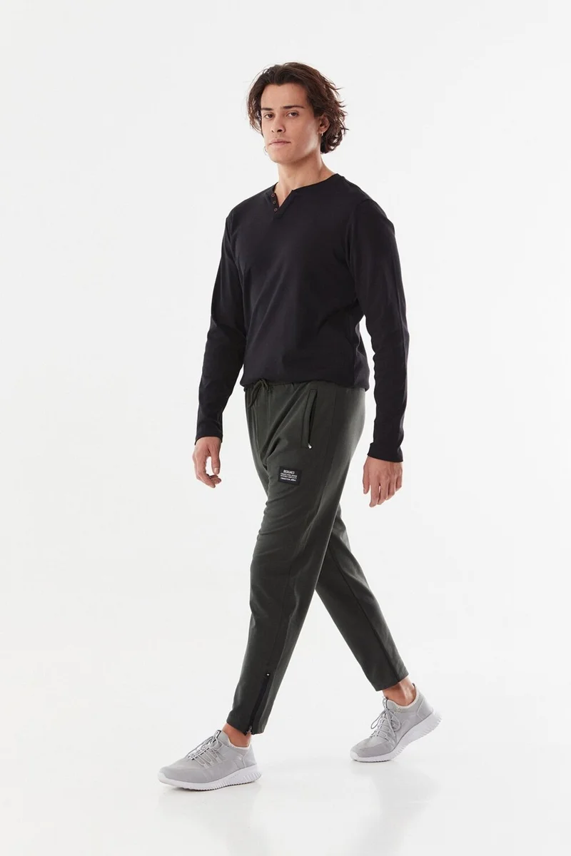 فولامودا Sweatpants with Zippered Legs and Elastic Waistband