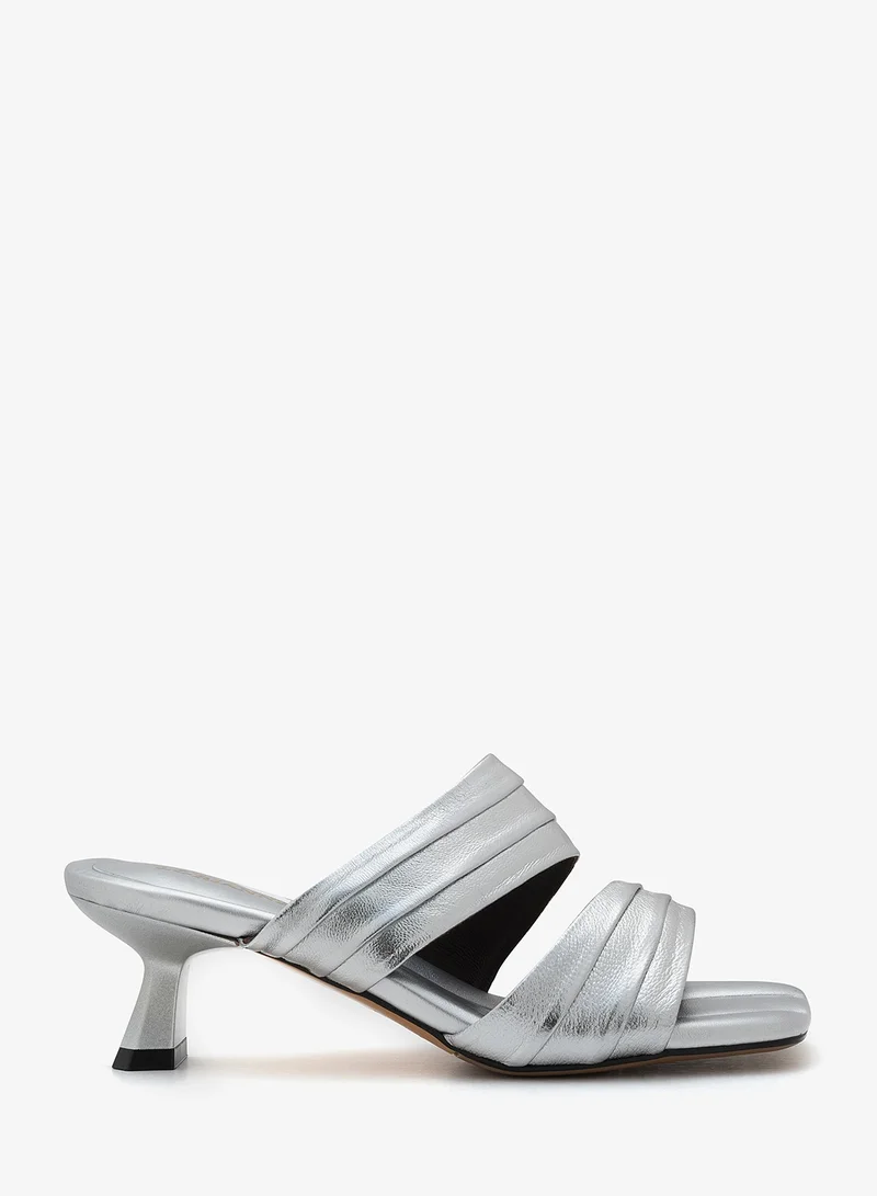 Lorianne Esmeray - Mules Sandals