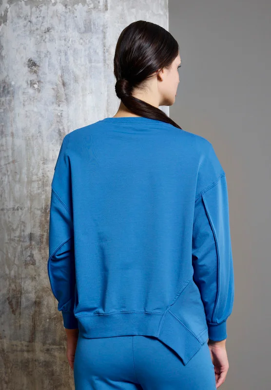 Thouq Asymmetric Hemline Extended Side Seam Sweatshirt