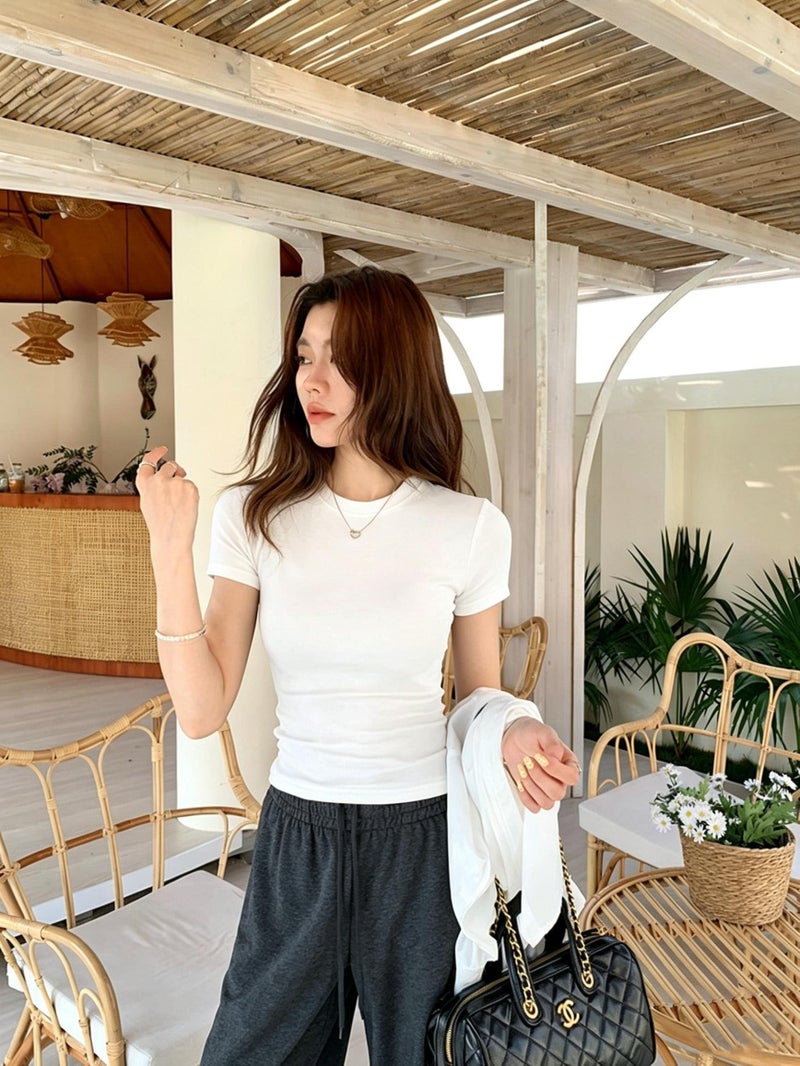 T - Shirt Women'S Short - Sleeved Summer 2026 New Korean High - End Slim Fit Round Neck Top - White / XXS - Image 5