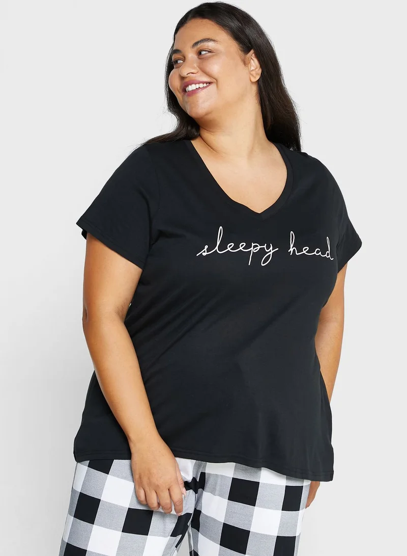 Avenue Checked Shorts & V-Neck T-Shirts Set