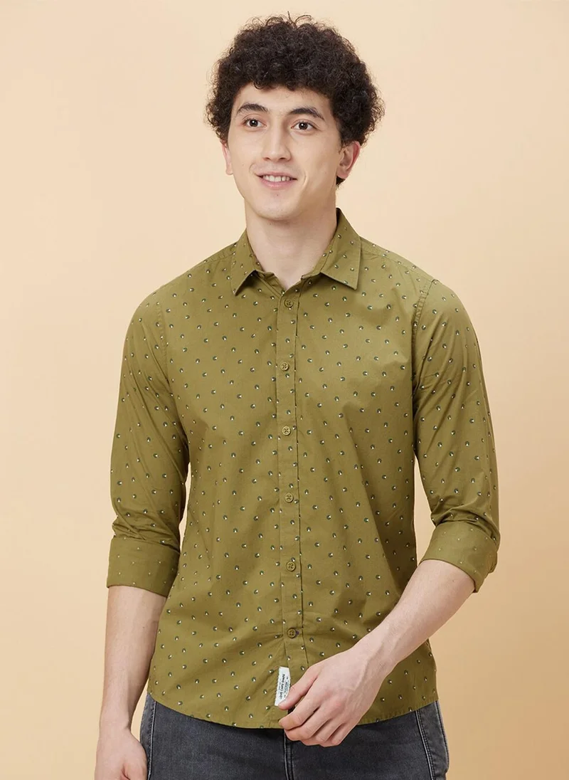 بيينغ هيومان Slim Fit Conversational Print Spread Collar Long Sleeves Casual Shirt