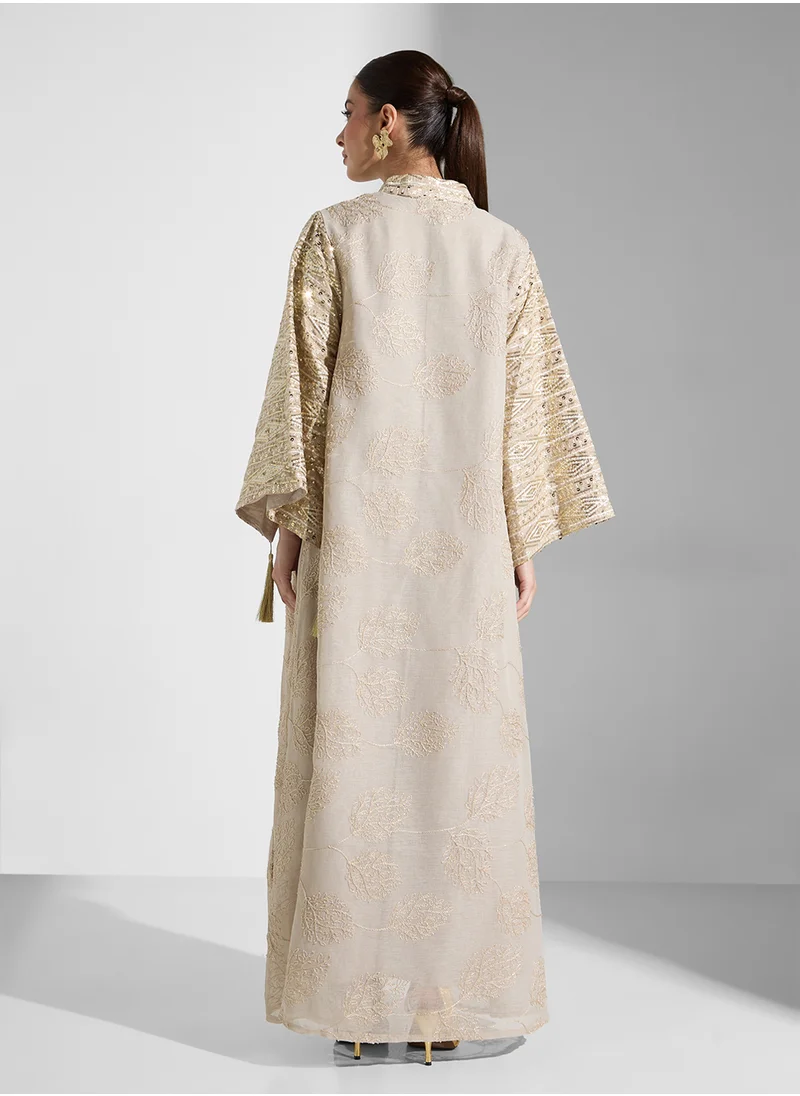 Khizana Embroidred Abaya