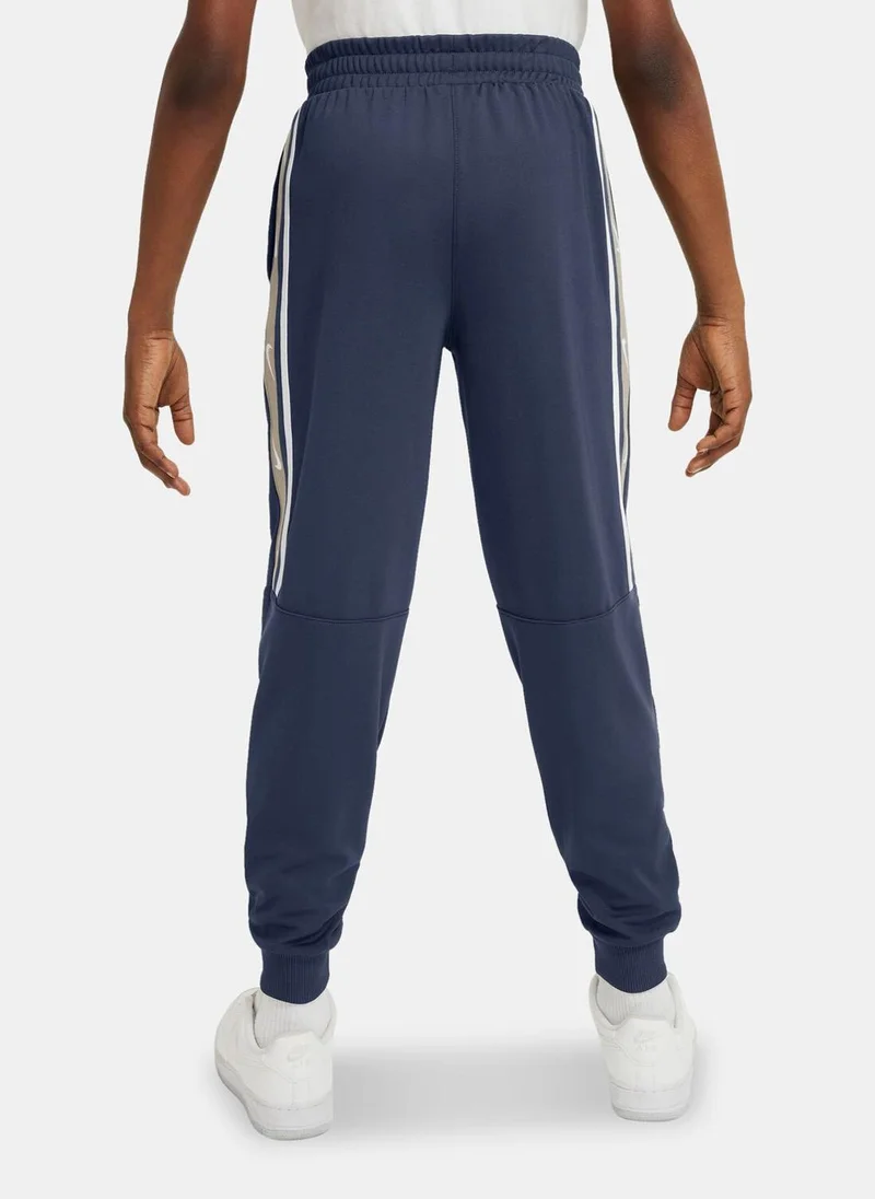 نايكي Kids' Sportswear Club+ Joggers (Older Kids)