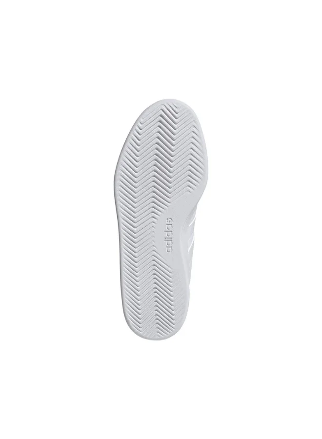 adidas أحذية رياضية نسائية بريك نت . بيضاء