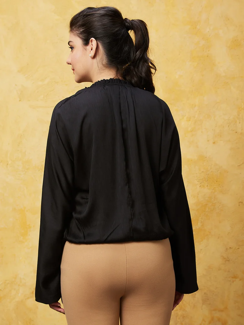 globus Women Black Extended Sleeves Ruched Top