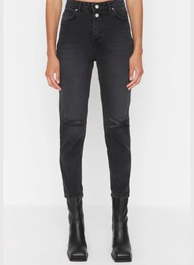 Trendyol black Ripped Black High Waist Mom Jeans with Double Buttons TWOSS22JE00087 for Women | Best Price UAE