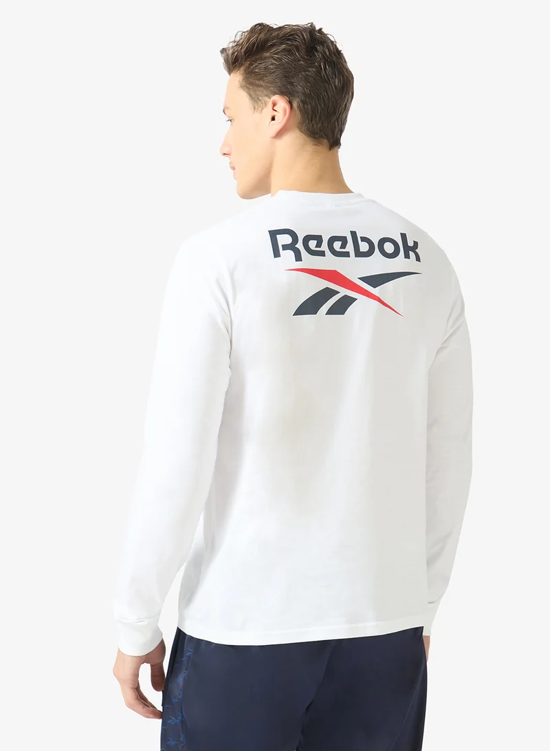 ريبوك James Logo T-Shirt