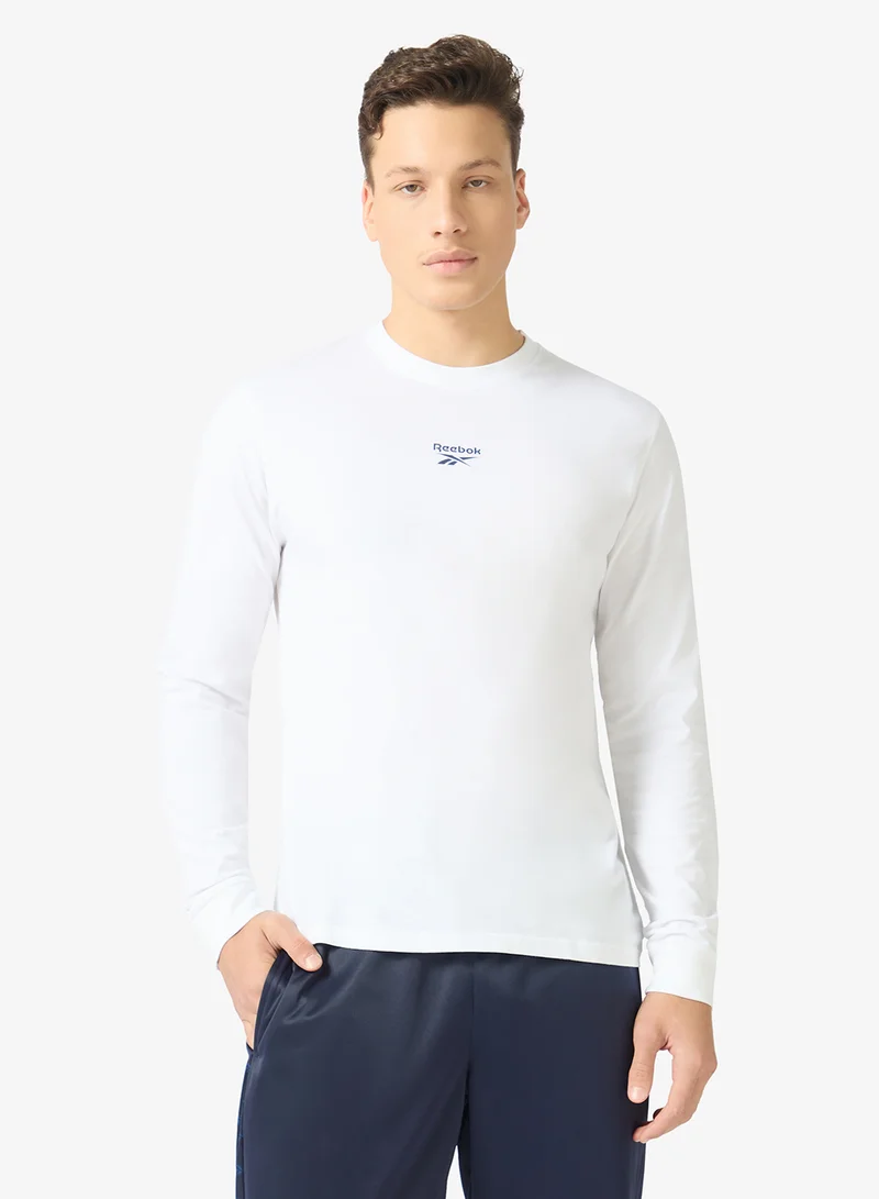 ريبوك James Logo T-Shirt