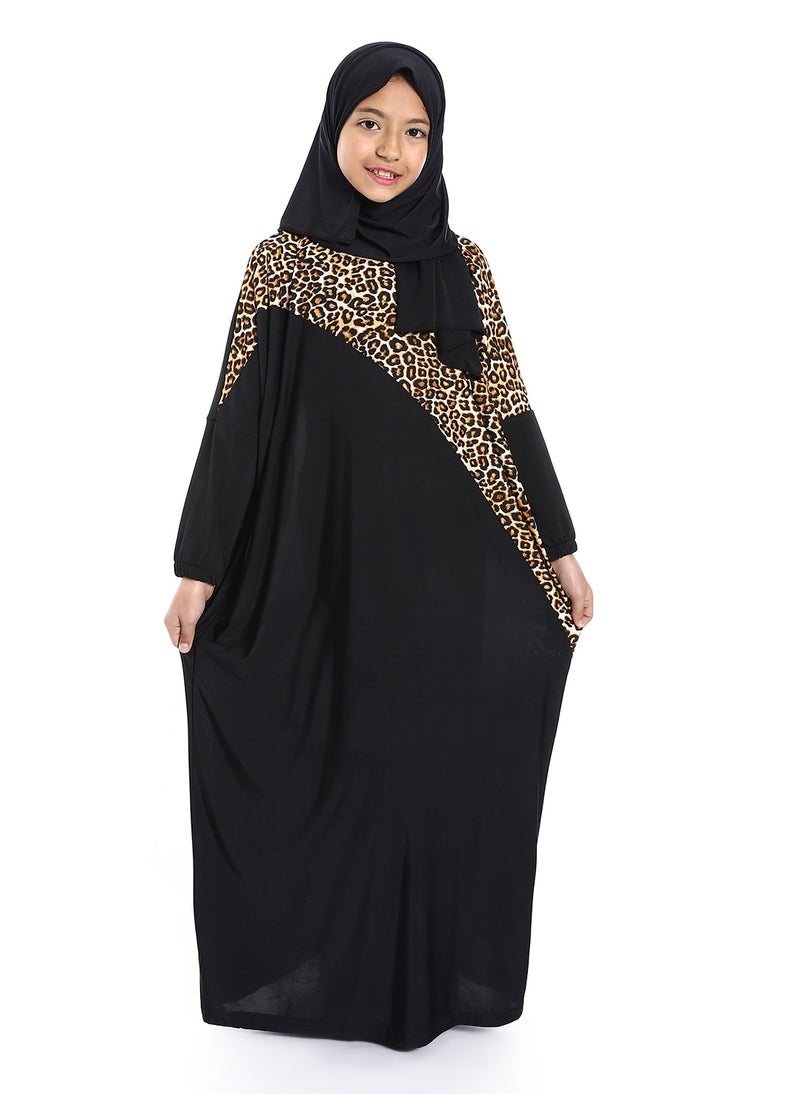Caesar - Patterned Isdal Prayer For Girls - Image 1