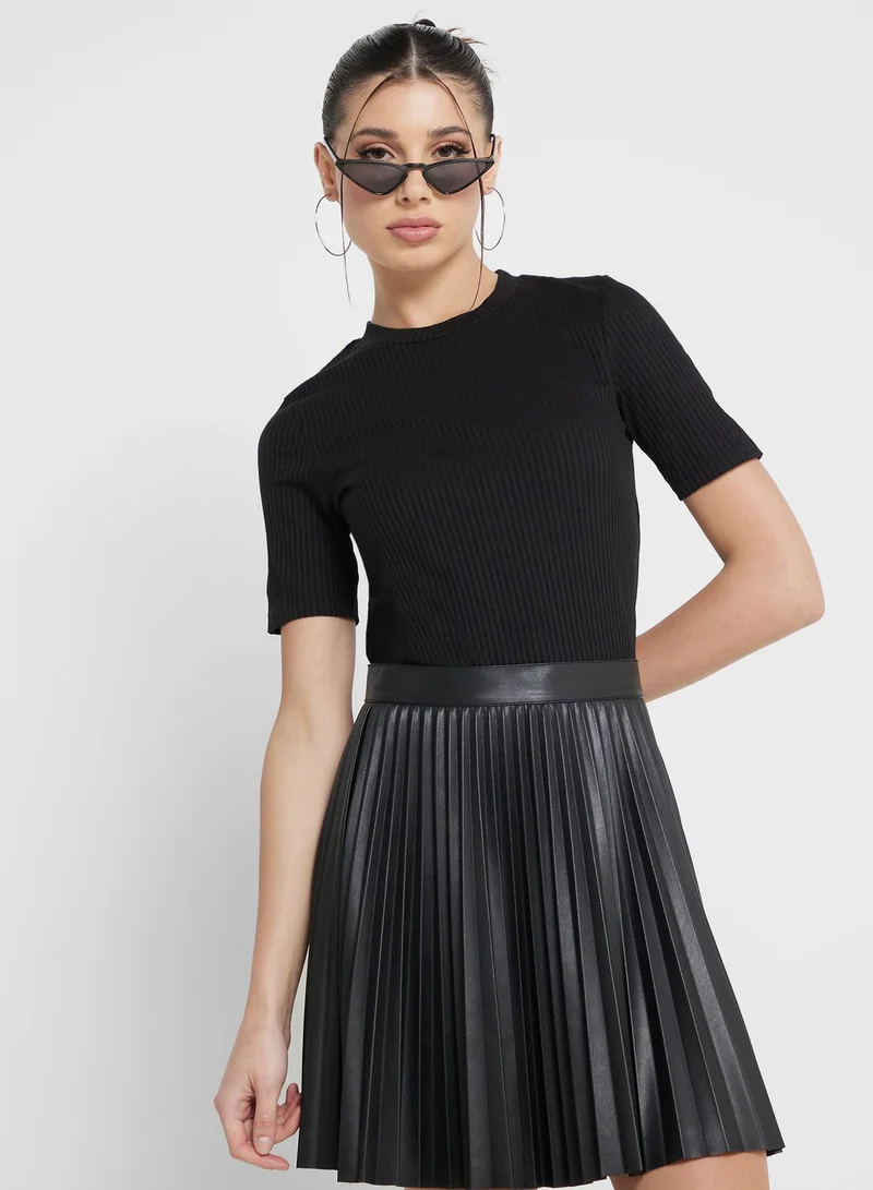 Ginger Ribbed Turtle Neck T-shirt
