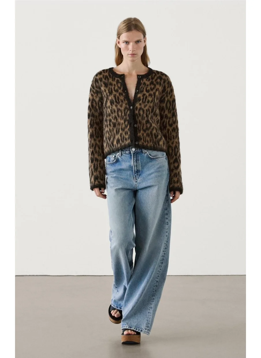 Summer Winter Club Women's Brown Leopard Patterned Raised Cardigan